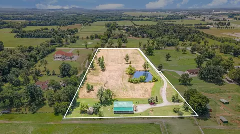 129 Highway 82 E, Bell Buckle, TN 37020