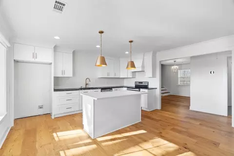 Kitchen - 620 Diffee Rd, Moscow, TN 38057 photo 3 of 4