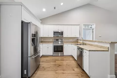 Kitchen - 112 Westview Dr, Spring Hill, TN 37174 photo 1 of 2