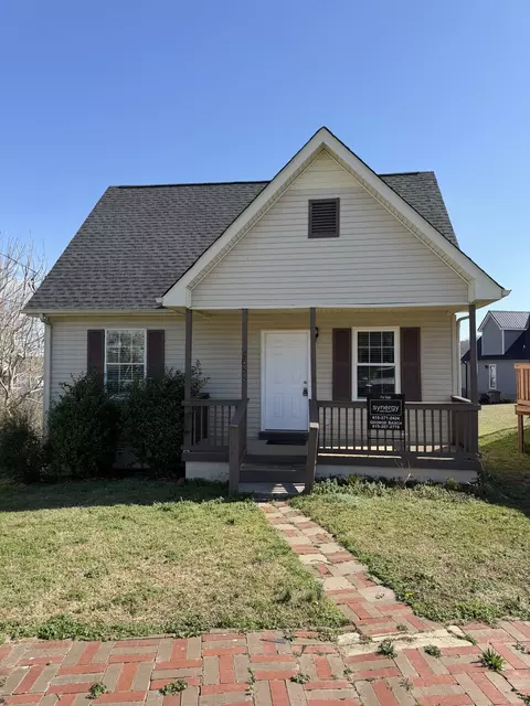 2688 Pine Ridge Dr, Nashville, TN 37207