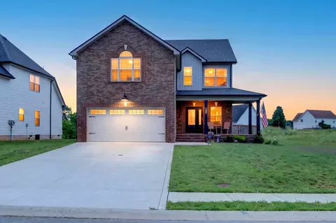 1305 Apple Blossom Rd, Clarksville, TN 37042