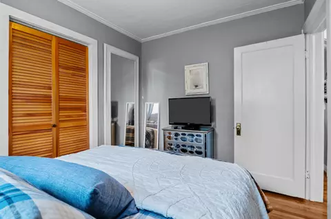 Bedroom - 412 High St, Dickson, TN 37055 photo 2 of 4