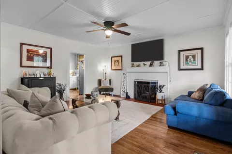 Other - 412 High St, Dickson, TN 37055 photo 1 of 9