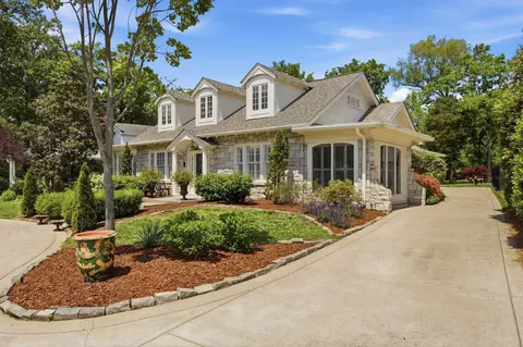 278 Harding Pl, Nashville, TN 37205