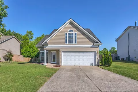 425 Creekside Ln, Spring Hill, TN 37174