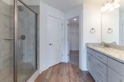 Bath - 7085 Gracious Dr, Franklin, TN 37064 photo 5 of 7