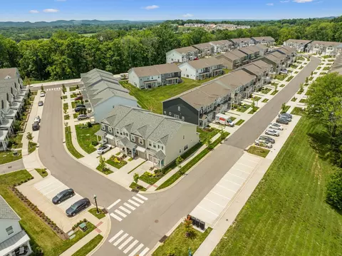View/Area - 7085 Gracious Dr, Franklin, TN 37064 photo 2 of 4