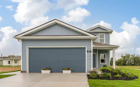 82 Phillips Dr, Manchester, TN 37355