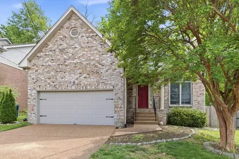 913 Magnolia Ct W, Nashville, TN 37221