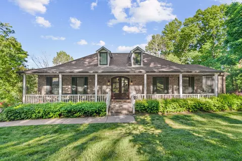 105 Foxwood Ln SW, Franklin, TN 37069
