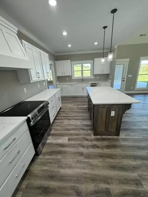Kitchen - 65 Hullender Rd, Ringgold, GA 30736 photo 3 of 3