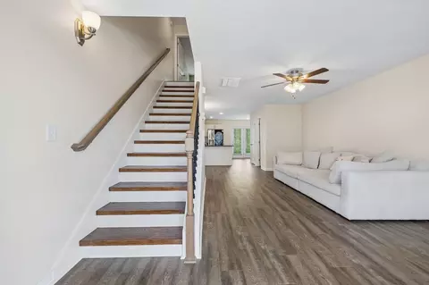 204 Woodland Valley Ln, Clarksville, TN 37040