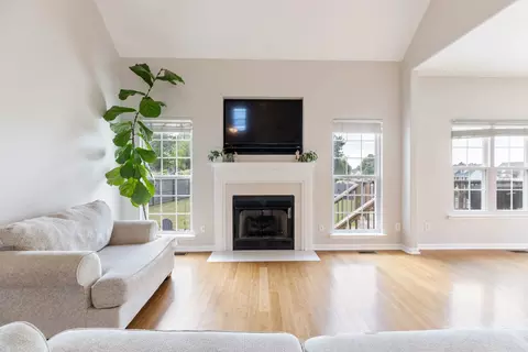 3992 Kristen St, Spring Hill, TN 37174