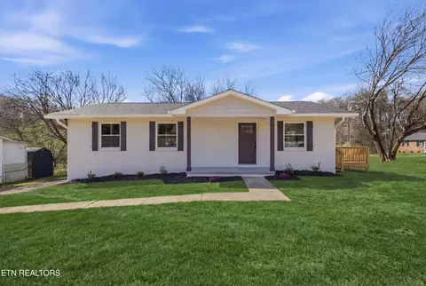 2241 Woods Smith Rd, Knoxville, TN 37921