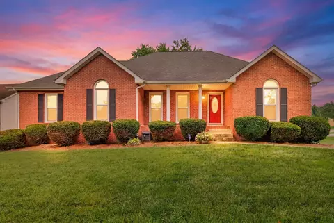 403 Tranquill Ln, Clarksville, TN 37043