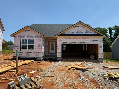 37 Echo Rdg, Oak Grove, KY 42262