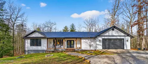 399 Georgee Rd, Jamestown, TN 38556