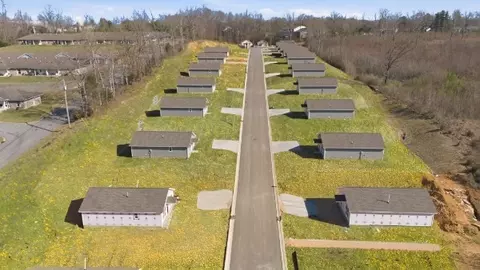 View/Area - 116 Hill Pl, Dickson, TN 37055 photo 3 of 5