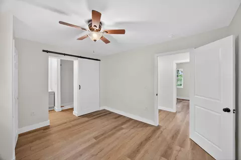 Bedroom - 408 3rd Ave N, Baxter, TN 38544 photo 6 of 6