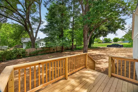 Exterior - 408 3rd Ave N, Baxter, TN 38544 photo 10 of 10