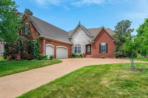 2154 Gorden Xing, Gallatin, TN 37066