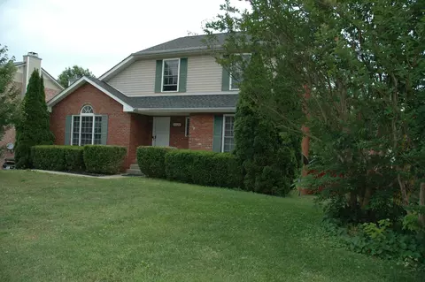 1327 Bluebonnet Dr, Clarksville, TN 37042