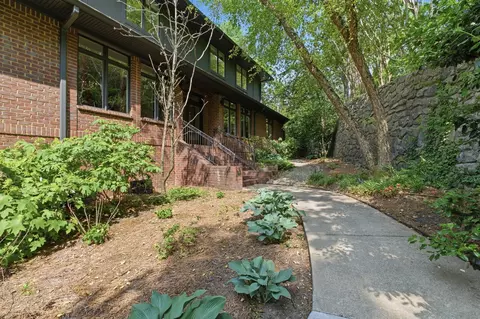 108 High Estes, Nashville, TN 37215