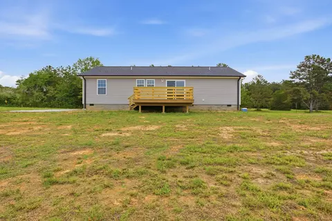 Exterior - 193 Rigling Rd, Loretto, TN 38469 photo 7 of 9