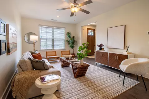 732 Old Hickory Blvd # I, Nashville, TN 37209
