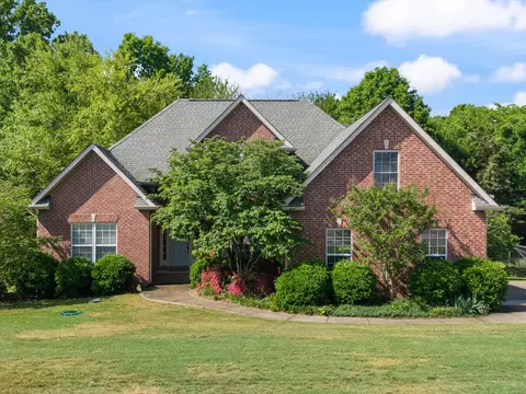 319 Eclipse Dr, Murfreesboro, TN 37129 photo 2