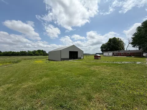 Exterior - 2600 State Line Rd W, Hazel, KY 42049 photo 9 of 20