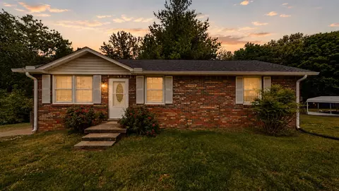109 Phillips St, Charlotte, TN 37036