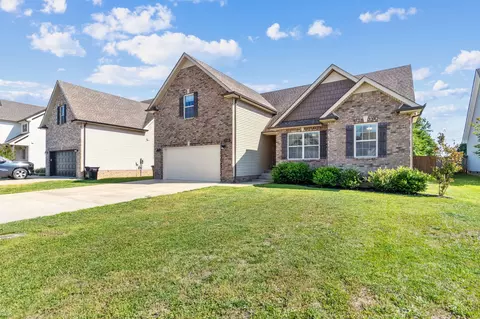 1765 Ellie Piper Cir, Clarksville, TN 37043