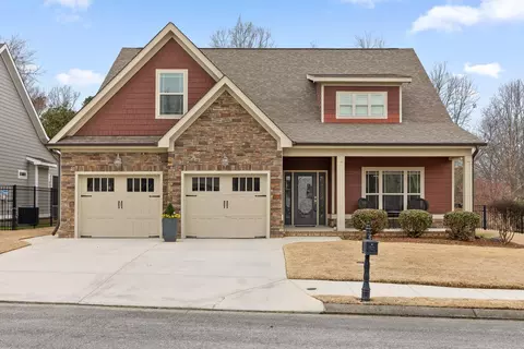4670 Preserve Dr, Chattanooga, TN 37416