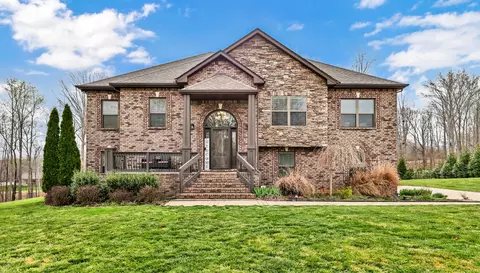 1729 Double R Blvd, Clarksville, TN 37042