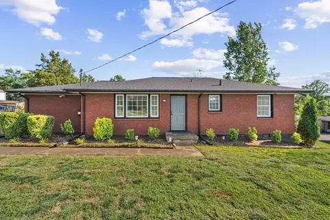 608 Vinson Dr, Nashville, TN 37217