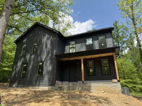 10005 Forest Ln, Bon Aqua, TN 37025