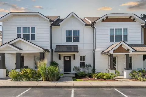 414 W Mill Dr, Nashville, TN 37209