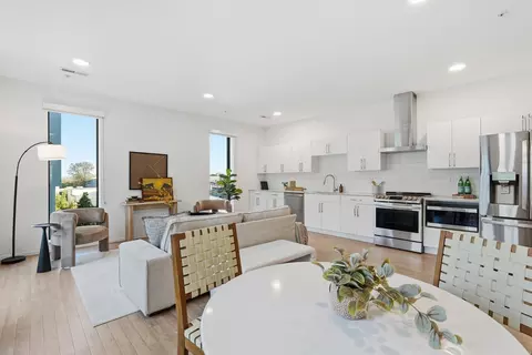 806 Olympic St #200, Nashville, TN 37203