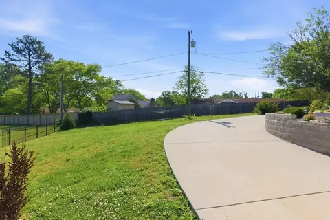Exterior - 210 S Sequoia Dr, Springfield, TN 37172 photo 8 of 8