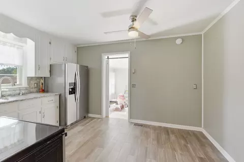 Entry Way - 210 S Sequoia Dr, Springfield, TN 37172 photo 1 of 1