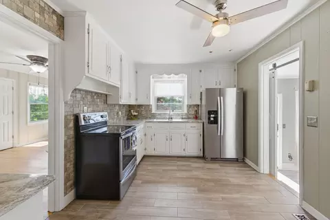 Kitchen - 210 S Sequoia Dr, Springfield, TN 37172 photo 1 of 2