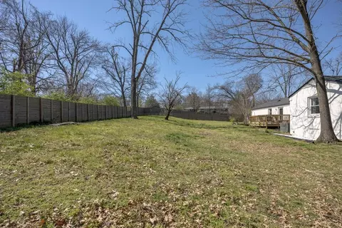 Exterior - 500 Vantrease Rd, Madison, TN 37115 photo 8 of 10