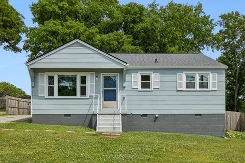 1921 Morris Ave, Columbia, TN 38401