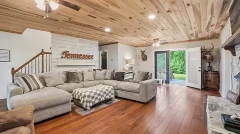 Living - 34 L Mitchell Rd, Kelso, TN 37348 photo 1 of 1