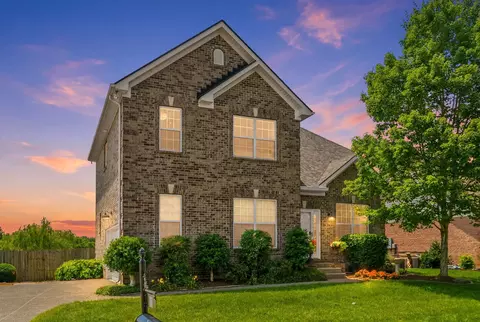 107 Brant Ln, Hendersonville, TN 37075