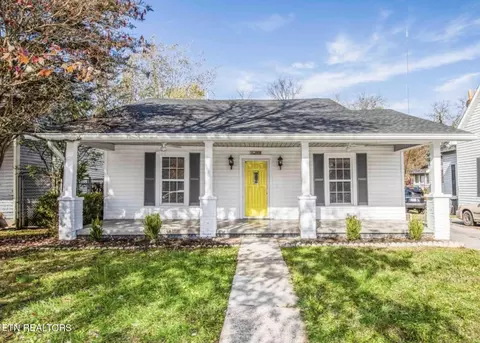 319 E Burwell Ave, Knoxville, TN 37917