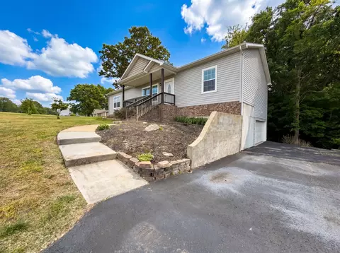 Exterior - 2217 Caleb Dr, Spring Hill, TN 37174 photo 2 of 5