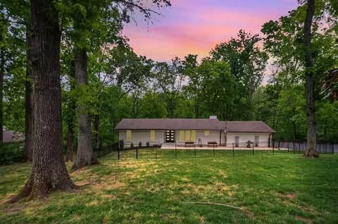 133 Featherstone Dr, Franklin, TN 37069