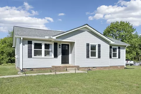 Exterior - 3409 Dutton Ct, Murfreesboro, TN 37130 photo 2 of 8